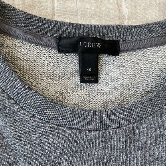 Jcrew Grey Sweatshirt w/ Navy Satin Peplum Ruffle size XS - Picture 8 of 10